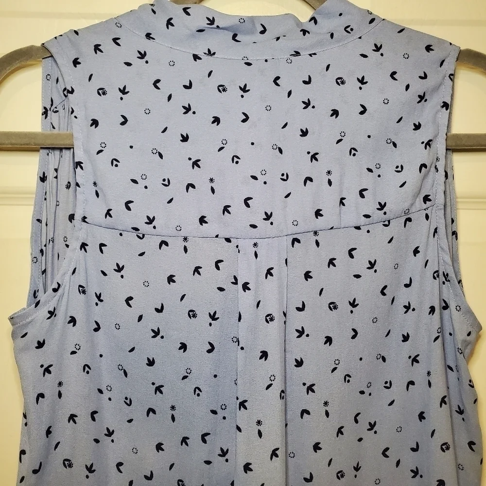 Free People Blue Abstract Floral Print Tie Front Blouse Size Medium